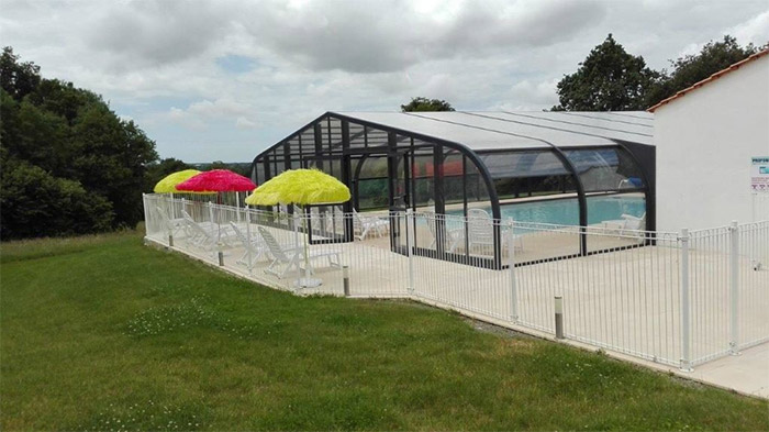 piscine couverte à disposition des groupes en Vendée